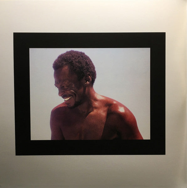 Miles Davis – Bitches Brew