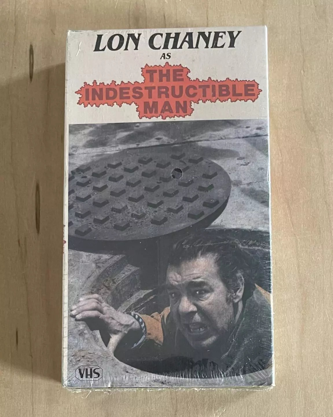 THE INDESTRUCTIBLE MAN  (VHS)