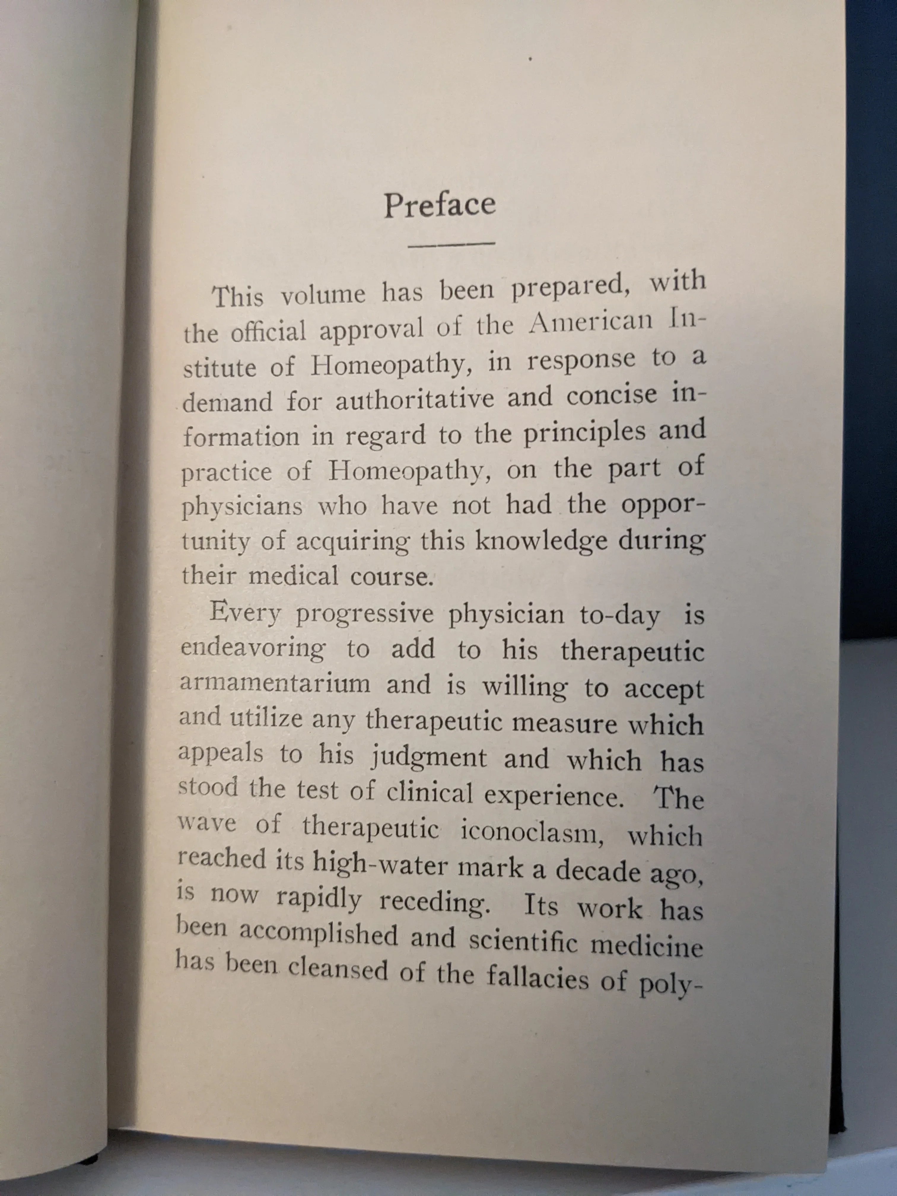 Medical therapeutics for daily reference 1920 (Not Leather Bound)  Condition USED